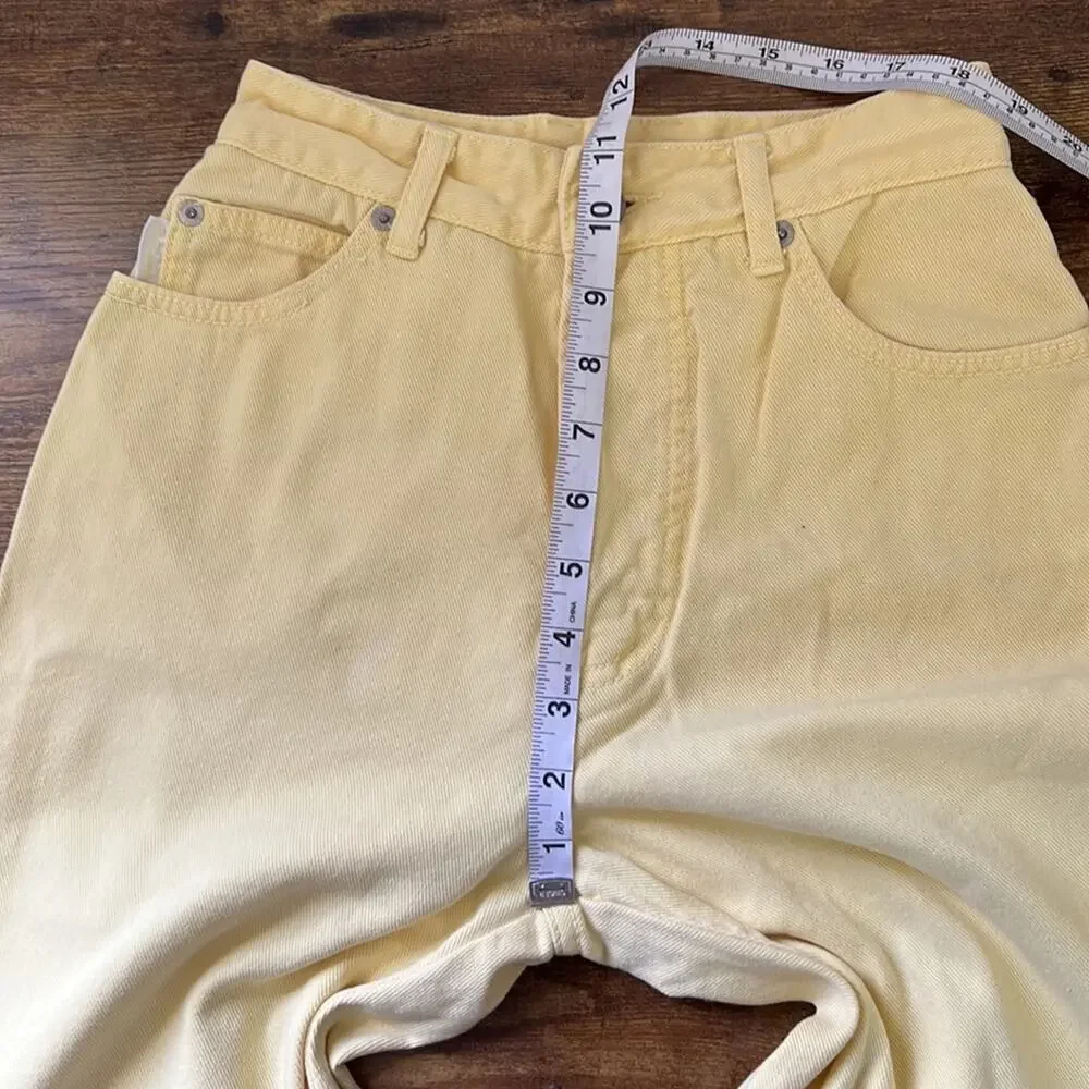 Vintage 90's BONGO Pastel Yellow High Waist Cotton Mom-Jeans